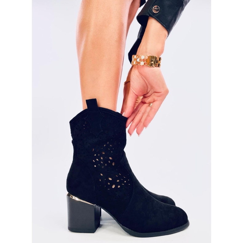 Antares Fekete áttört velúr cowboy csizma 2 Antares Fekete áttört velúr cowboy csizma 2