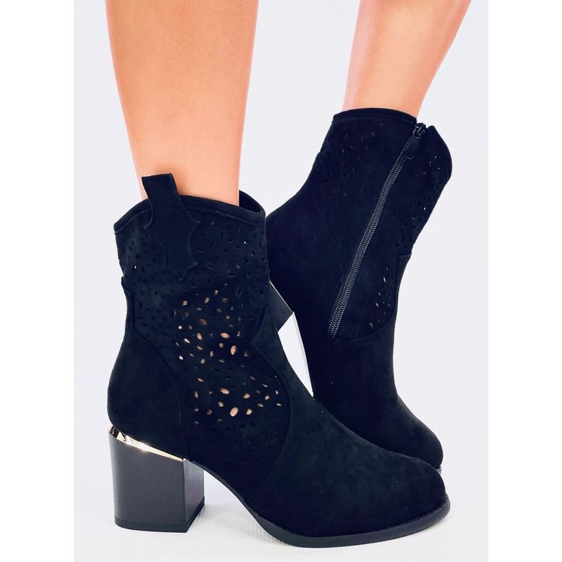 Antares Fekete áttört velúr cowboy csizma 1 Antares Fekete áttört velúr cowboy csizma 1