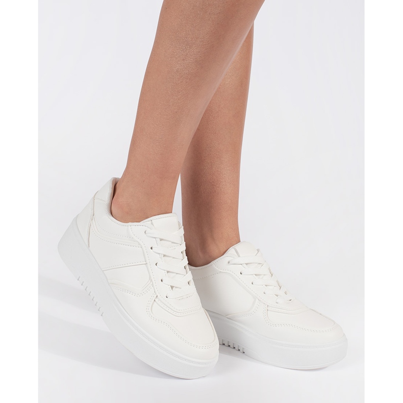 Fehér női platform sportcipő 1