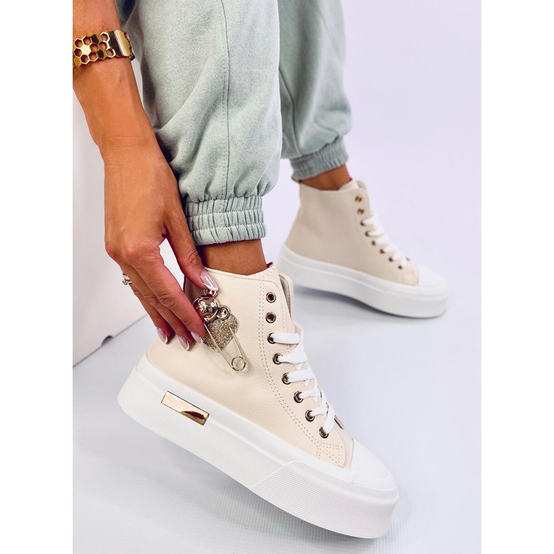 Arenas Beige magasszárú tornacipő biztonsági tűvel bézs 2