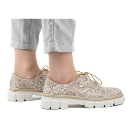 Olivier Női bőrcipő vastag talppal, virág 1134, bézs 2