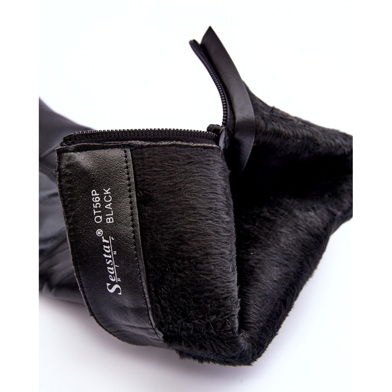 Térd feletti bőr magassarkú csizma, fekete kígyó 1