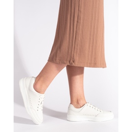 Fehér bőr tornacipő magas platformmal 1