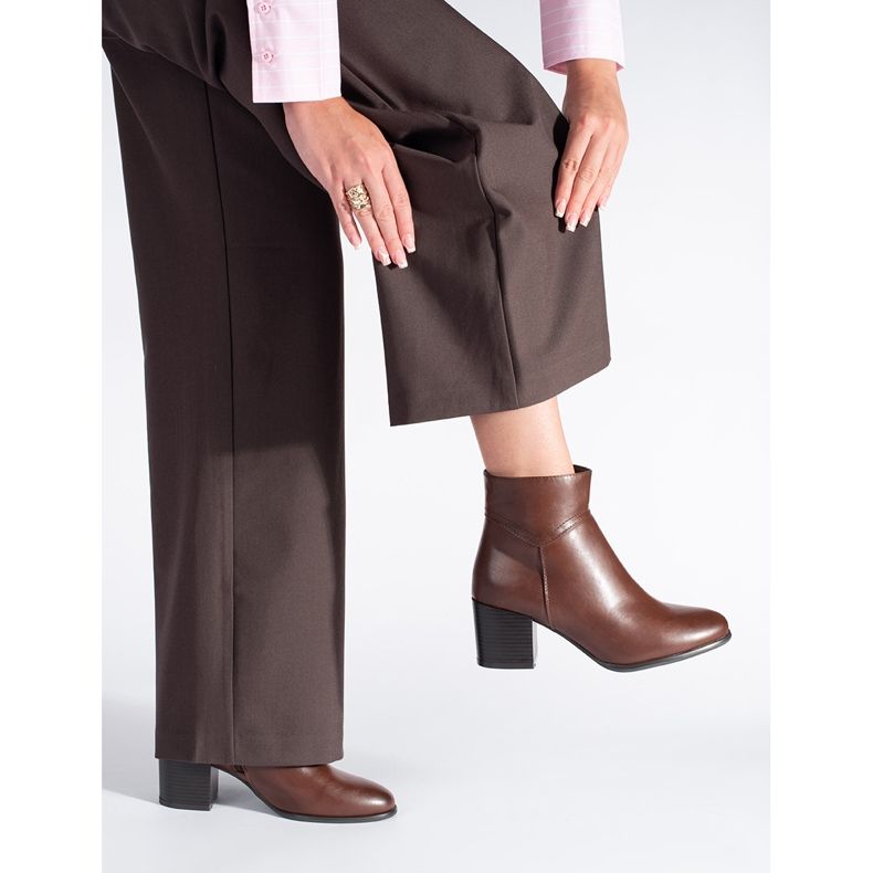 Barna magas sarkú bokacsizma Sergio Leone-tól 2