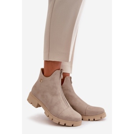 Hőszigetelt női bokacsizma horzsolásokkal, Eco bőr, arany Verietta aranysárga 1