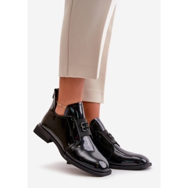 Természetes bőrből készült szabadalmaztatott női cipő, fekete Vinceza 91120 1