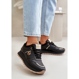 Szőrmével szigetelt női sportcipő, fekete Lerisas platform 2