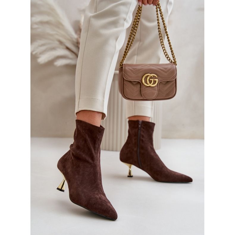 Női csizma magas sarkú Eco velúr hegyes orrokkal, barna Irithare 2