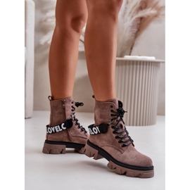 Velúr magas csizma szigeteléssel Világosbarna Danity 2