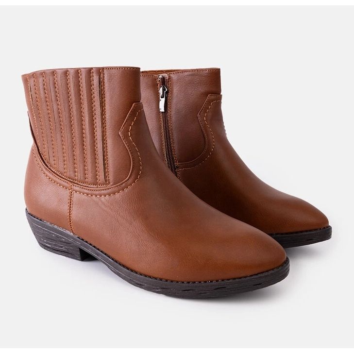 Barna szigetelt cowboy csizma a Jolicoeur-től 1