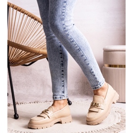 Anielania bézs színű cipő arany csattal 2 Anielania bézs színű cipő arany csattal 2