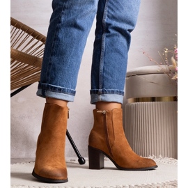 Barna Fikriya magas sarkú bokacsizma 1