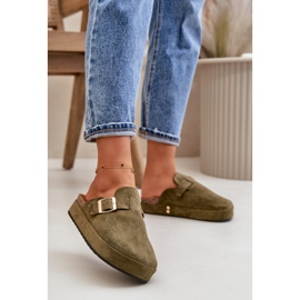 Női platform klumpás papucs arany csattal, sötétzöld Terilaina 2