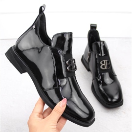 Női lakkbőr bokacsizma díszítéssel, fekete Filippo DBT4763 1