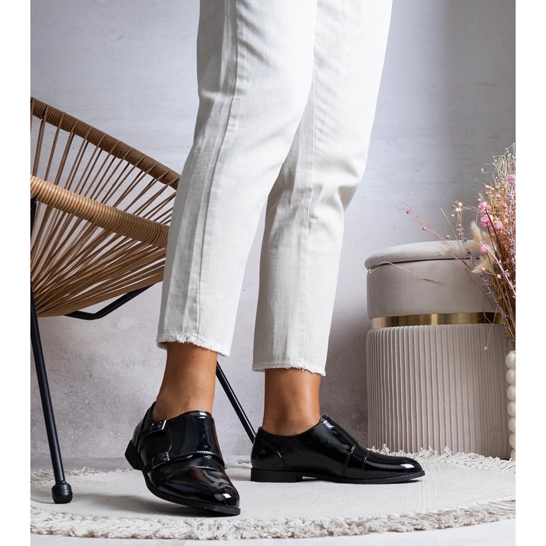 Fekete lakkozott Davide cipő 1