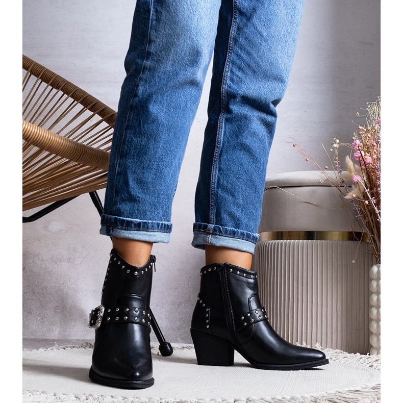 Fekete Zoila cowboy csizma 1