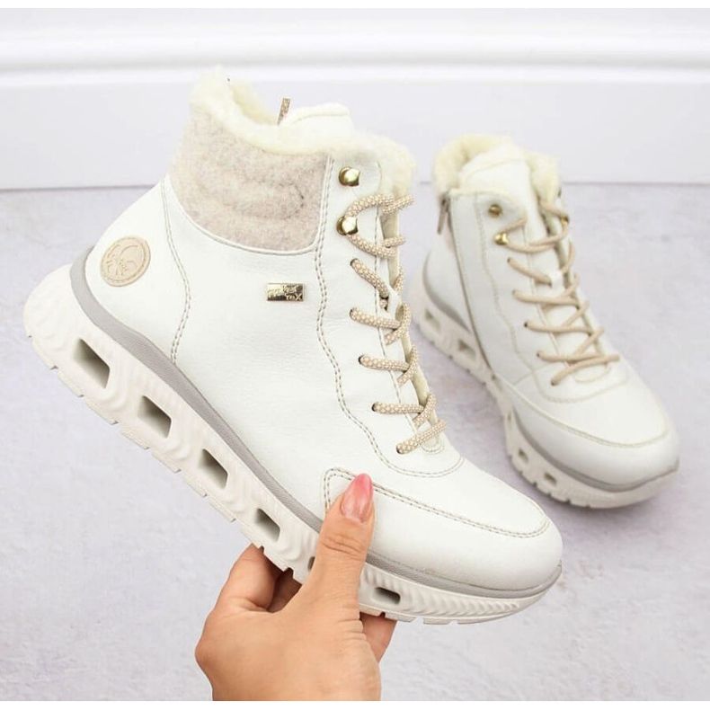 Szigetelt sportcipő Rieker W RKR720 fehér 1