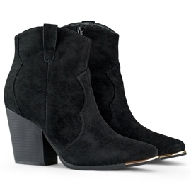 Fekete klasszikus női velúr cowboy csizma magas sarkúval 1