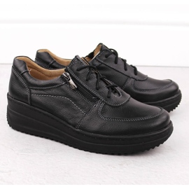 Női kényelmes fekete bőrcipő Helios 419 2