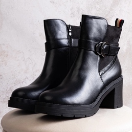 Mirka fekete magas sarkú bokacsizma 1