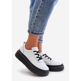 Női sportcipő platformon, természetes bőr, fehér 41470 Vinceza 1