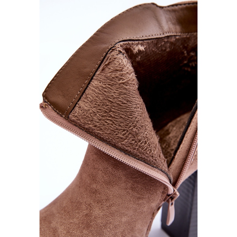 Liani Suede magassarkú csizma bézs 1