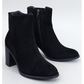 Noriega Fekete velúr magas sarkú bokacsizma 1