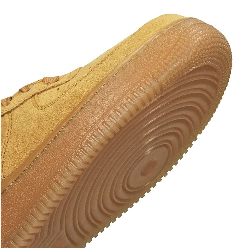 Nike Air Force 1 High LV8 Gs CK0262-700 cipő barna 1