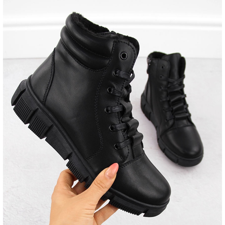 Női bőrcsizma a platformon, fekete, T.Sokolski Z24-335 1