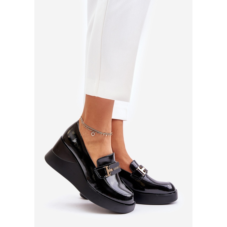 Vinceza 58337 Black Patent Wedge mokaszin fekete 1