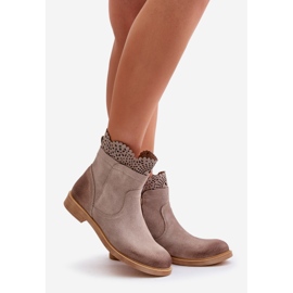 Lewski Shoes Alacsony női lapos csizma Suede Lewski 3624 Cappucino bézs 1