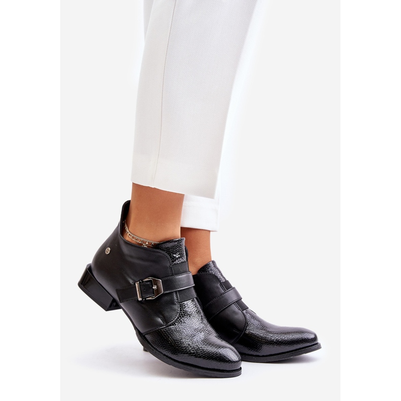 Bőr alacsony csizma cipzárral Maciejka 06692-01 Fekete 1 Bőr alacsony csizma cipzárral Maciejka 06692-01 Fekete 1