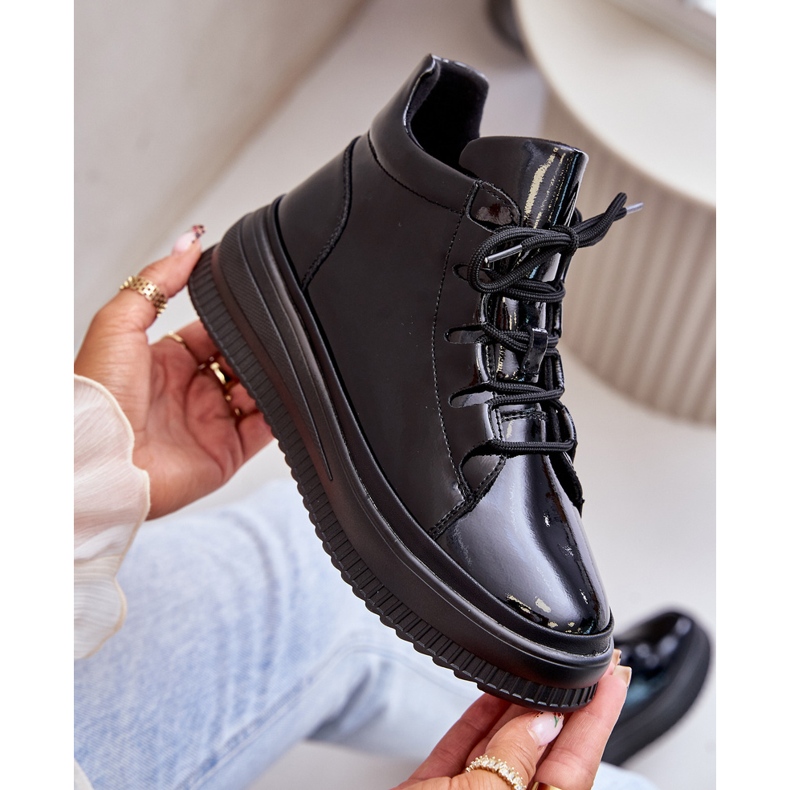 Világos lakkbőr platformú sportcipő természetes bőr Artiker 55C1049 fekete 2