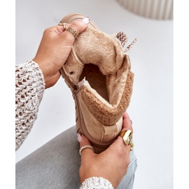 Női szigetelt trapper csizma a platformon, barna Alcyhen 2 Női szigetelt trapper csizma a platformon, barna Alcyhen 2