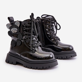 Hőszigetelt lány bokacsizma mackóval és cipzárral, lakkfekete Relobia 1