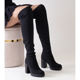 Lija hosszú fekete, magas sarkú bebújós csizma 2 Lija hosszú fekete, magas sarkú bebújós csizma 2