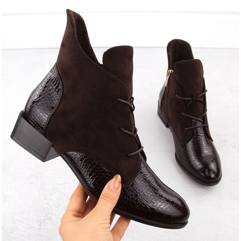 Női lakkbőr bokacsizma barna Potocki 12498 1