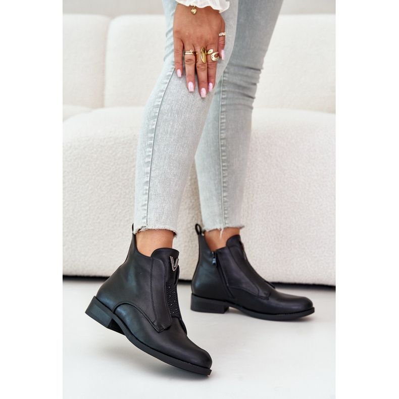 Alacsony női csizma lapos sarkú, melegített fekete S.Barski HY42-119 fekete 2