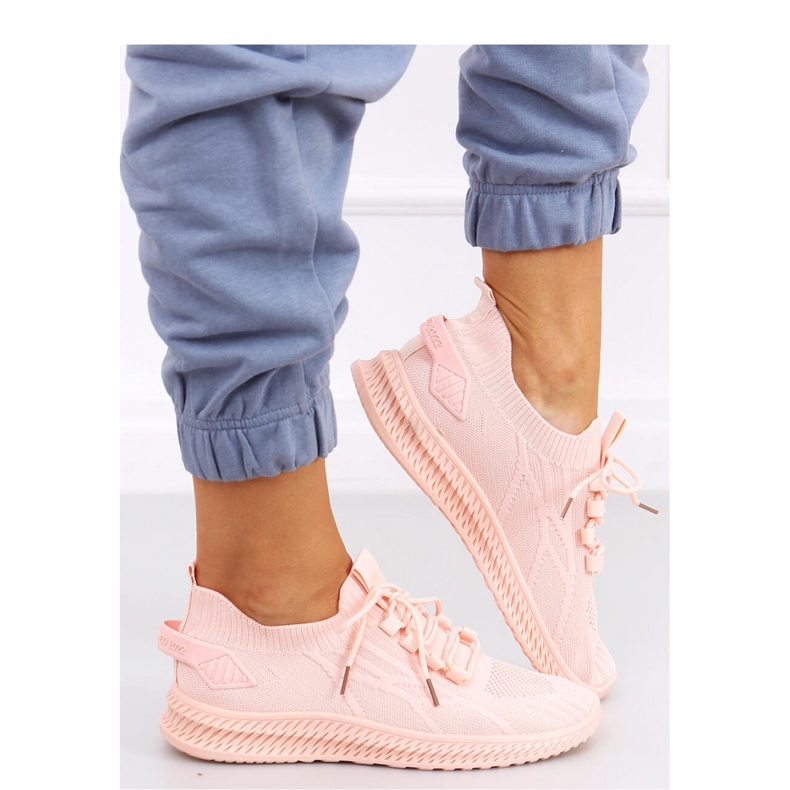 Rózsaszín zoknis sportcipő 2