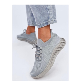 Szürke zoknis sportcipő 2