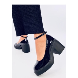 Fekete magas sarkú pumpák 1