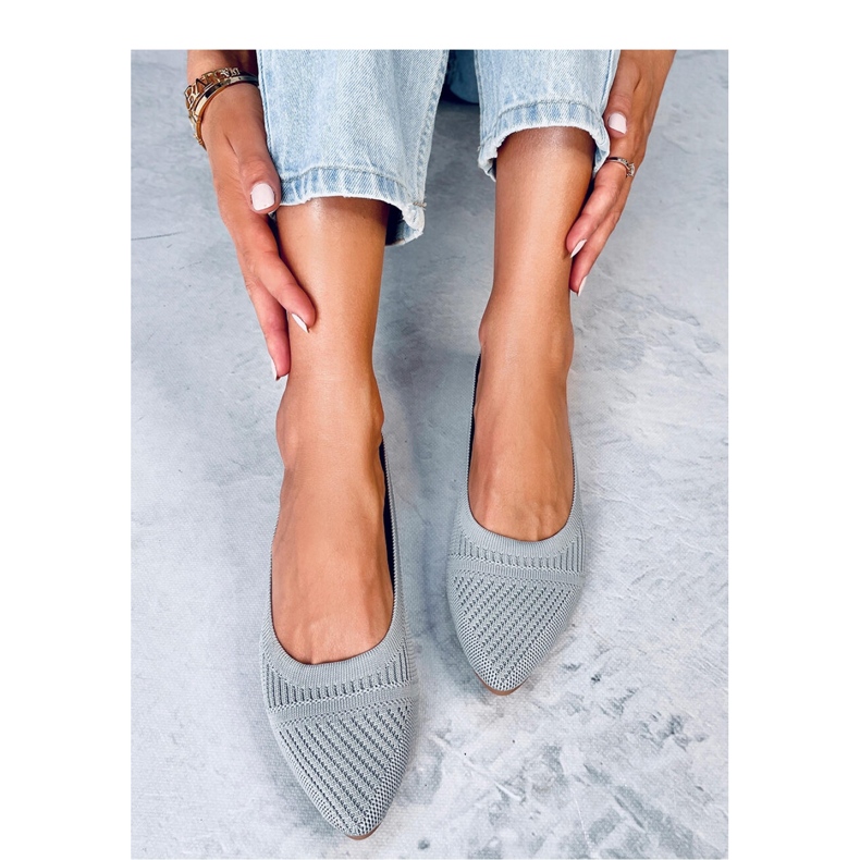 Szürke szőtt balettlakások 1