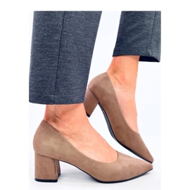 Khaki alacsony sarkú pumpák barna 1