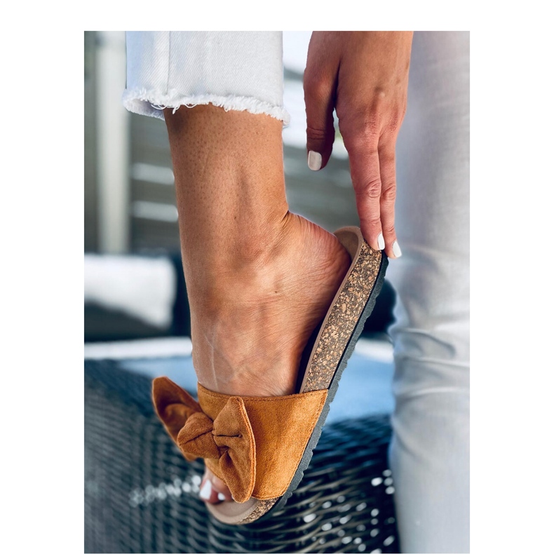 Kiara Camel parafa flip-flop szandál - Inello barna 2