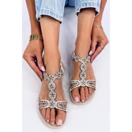 Yvers Beige szandál dekoratív cirkóniákkal - Inello bézs 2
