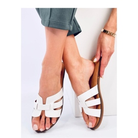 Charnes White női flip-flop szandál - Inello fehér 1