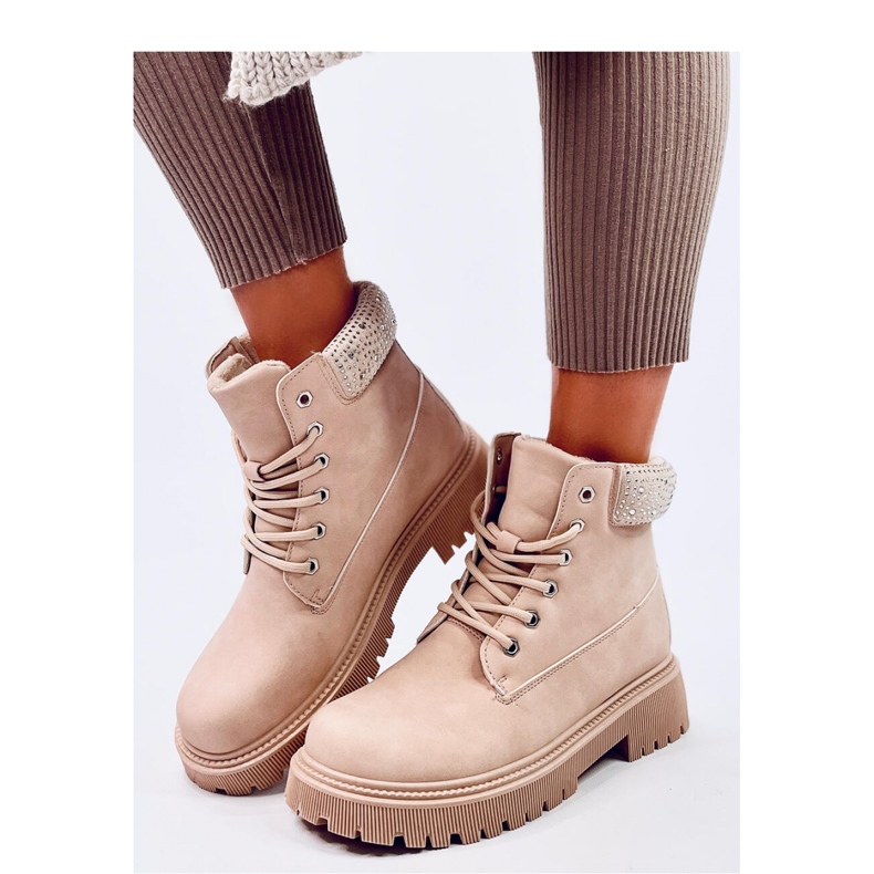 Hőszigetelt női csizma Leode Beige - Inello bézs 1 Hőszigetelt női csizma Leode Beige - Inello bézs 1