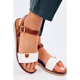 Almera Fehér női szandál - Inello 1