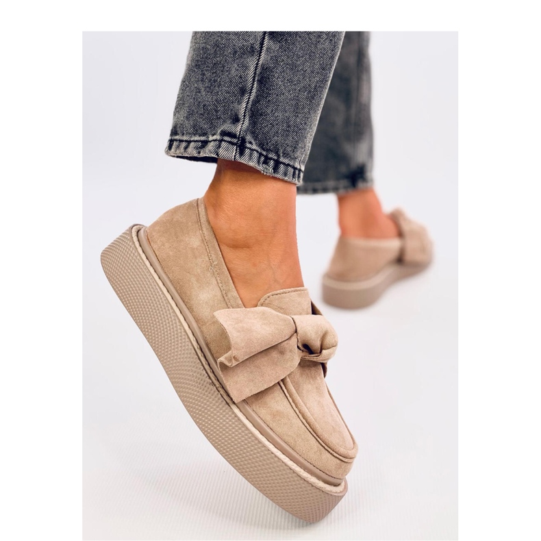 Tempelton Khaki velúr mokaszinok masnival - Inello bézs 1