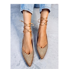 Balett lakás strasszokkal nyitott sarkú Vonda Champagne - Inello sárga 1